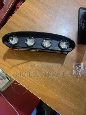 Up and Down 4 Eye Wall Lamp