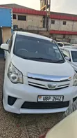 Toyota Noah 2011 White - 1