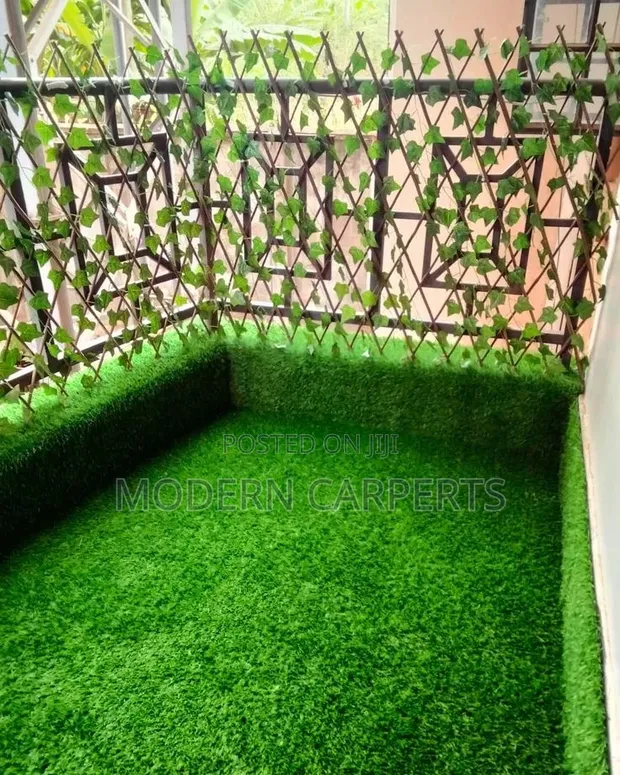 Scric Artificial Turf Grass Carpet - 1