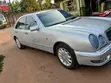 Mercedes-Benz E200 2002 Silver - 4