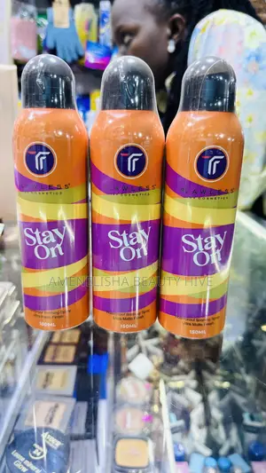 Flawless Ivy Cosmetics Stay on Makeup Spray