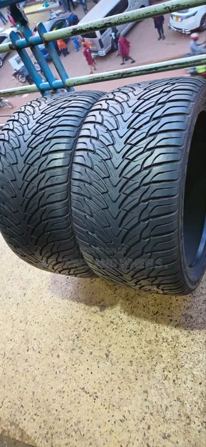 Used 315/35R20 Tyres (Set of 2) - Made in Taiwan