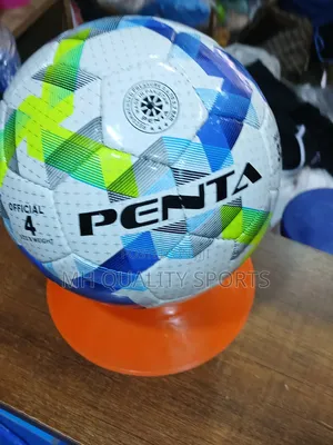 Penta Size 4 Training Football