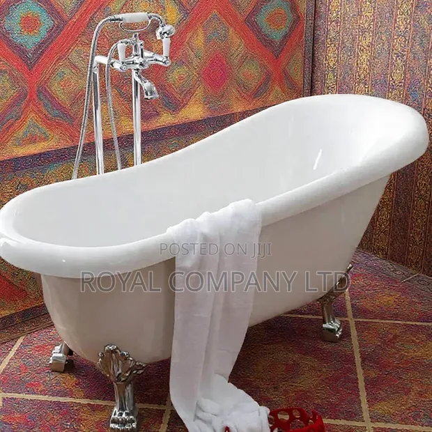 Decoraport Ceramic Clawfoot Bathtub with Mixer Tap - 1