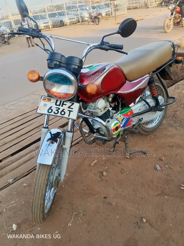 Bajaj Boxer 100 2023 Red - 1