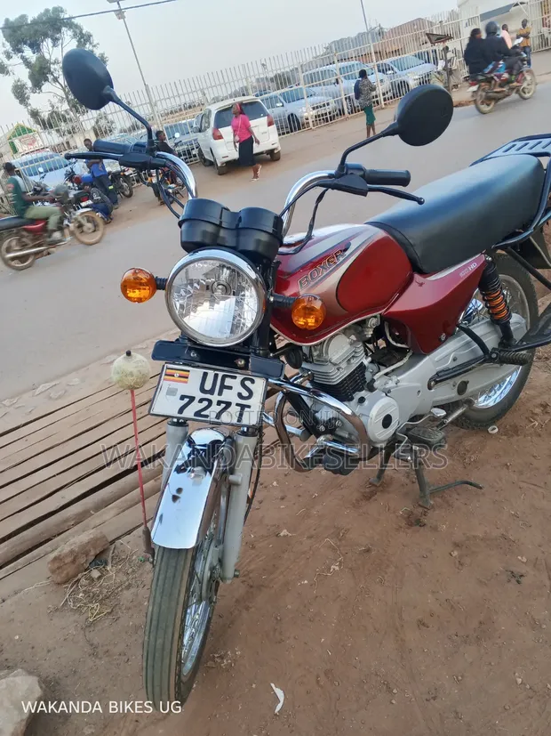 Bajaj Boxer 100 2023 Red - 1