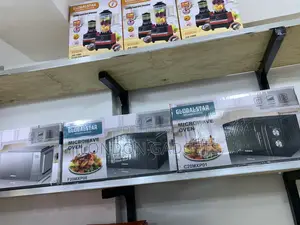 Global Star Microwave Oven - Brand New