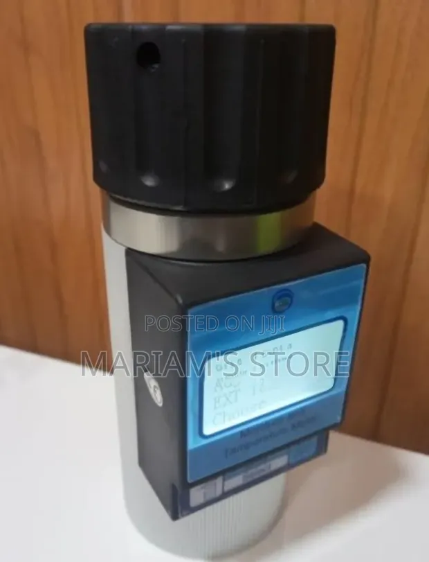 Portable Digital Moisture & Temperature Meter for Agriculture - 1