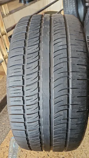 295/40 R22 Pirelli Scorpion All Season Tyres