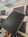 Dell Latitude 12 7250 Laptop - Intel Core i5, 8GB RAM, 256GB SSD - 4