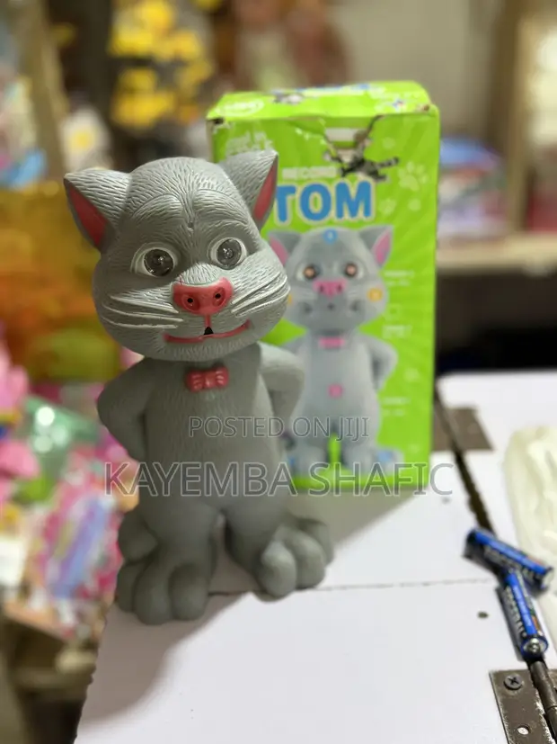 Intelligent Talking Tom Cat Toy with Recording - 1