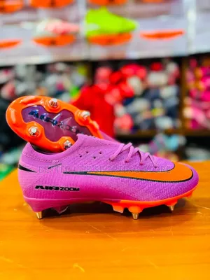 Nike Mercurial Vapor 16 Football Boots - Metallic Studs