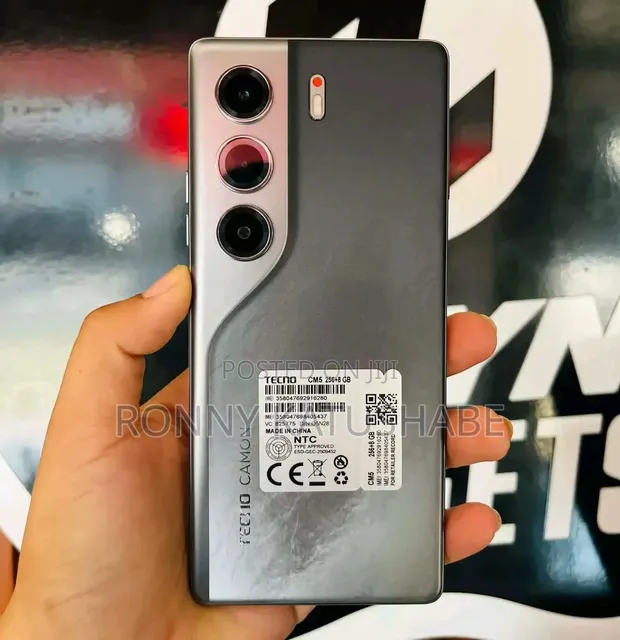 New Tecno Camon 40 Pro 5G 256GB Black - 1