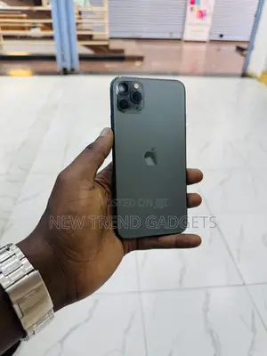 Apple iPhone 11 Pro Max 64GB Black