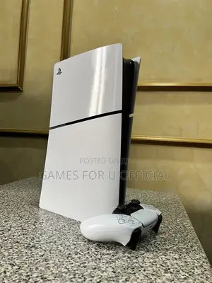Used UK PS5 Slim with One Controller