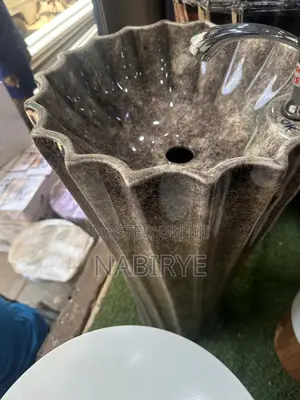 Genius Ceramic Wash Hand Basin