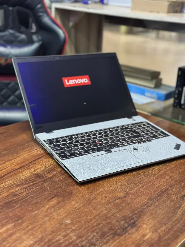 New Lenovo ThinkPad P52s Laptop - Core i7, 8GB RAM, 256GB SSD - 1