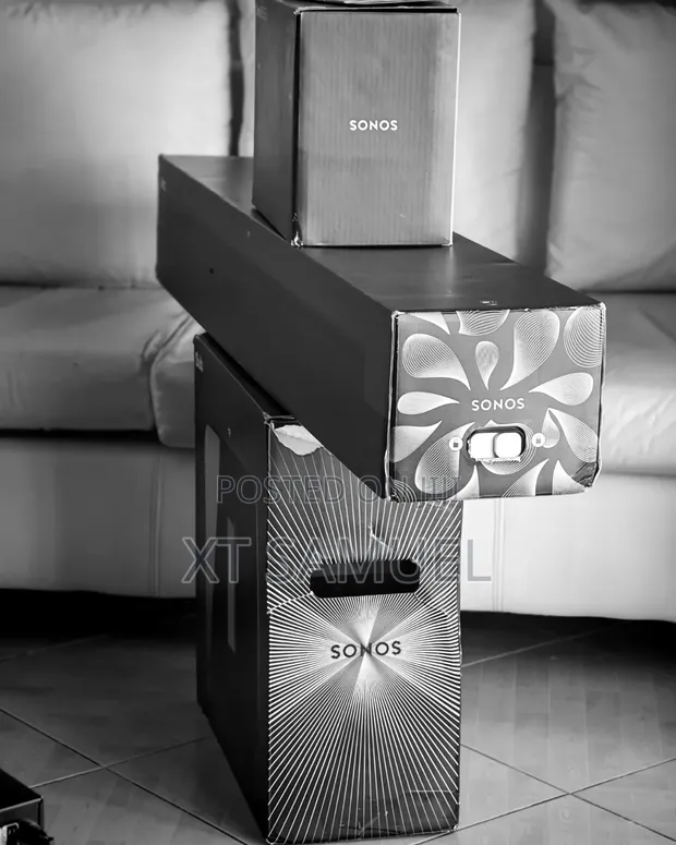 Sonos Arc High-End Soundbar with Dolby Atmos & AirPlay - 1