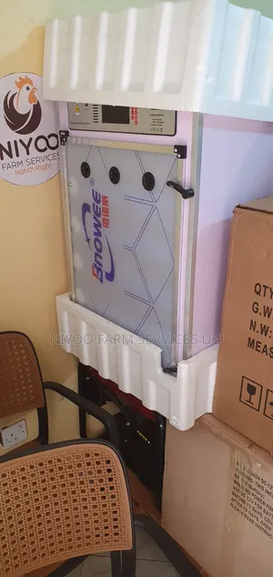 Niyoo 340-Egg AC/DC Incubator