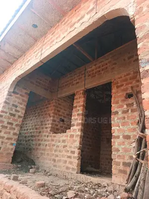 3-Bedroom Shell House for Sale in Nkoowe
