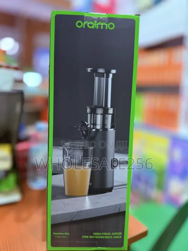 Oraimo EasyJuice Mini Portable Slow Juicer - 1