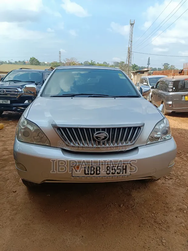 Toyota Harrier 2010 Silver - 1