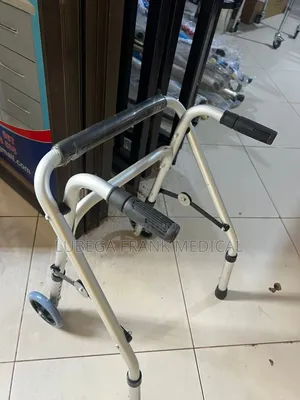 Adjustable Heavy Duty Children's Walking Frame with Casters