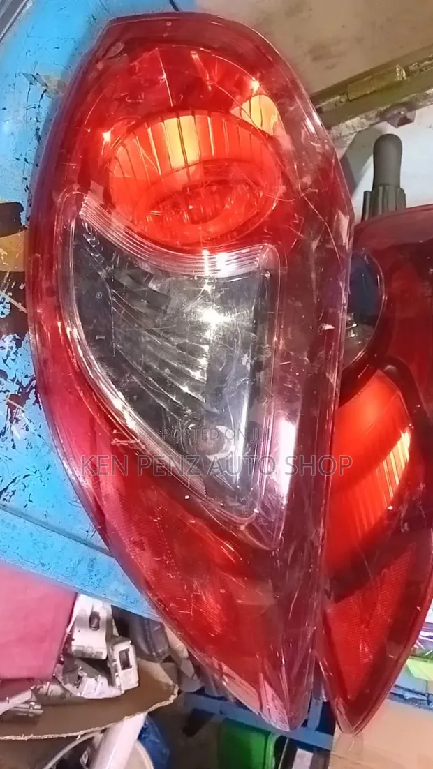 Mazda CX-5 2013-2014 Taillamp (Used) - 1