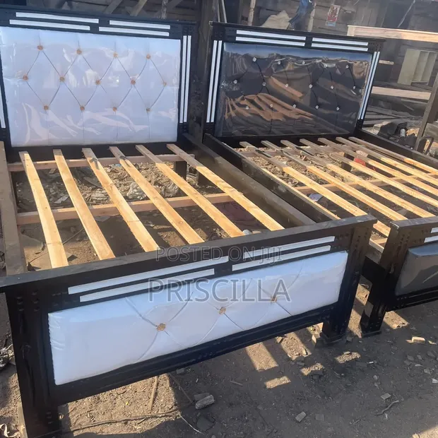 5x6 Bed Frame - Black and White - 1