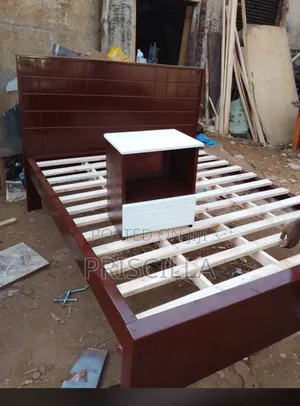 5x6 Strong Wood Bed