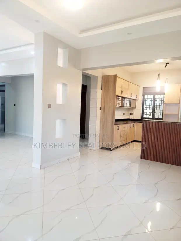 3 Bedroom House for Sale in Kitende Ssekiwunga - 1