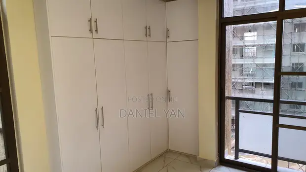 3 Bedroom Apartment for Sale in Smart Apartment, Kololo - 1