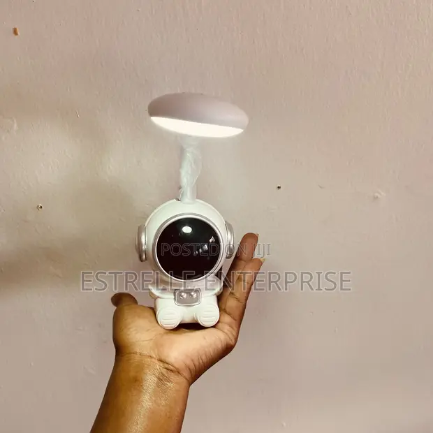 Rechargeable Astronaut LED Table Lamp - 1