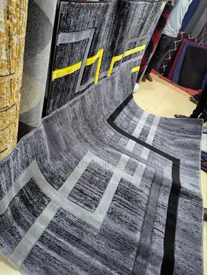 Light Gray Paris Centre Carpet (2x1.5m)