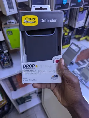 OtterBox Defender Case for iPhone 16 Pro Max