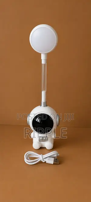 AERBES AB-TD58 Astronaut Rechargeable LED Table Lamp