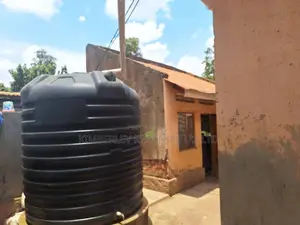 5 Bedroom House for Sale in Wattuba (Division A)