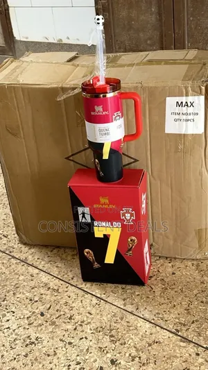 Stanley x Cristiano Ronaldo Quencher H2.0 40oz Tumbler