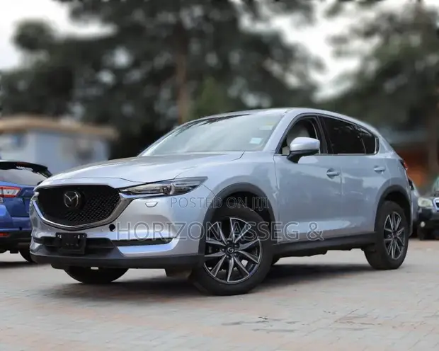 Mazda CX-5 2017 Silver - 1