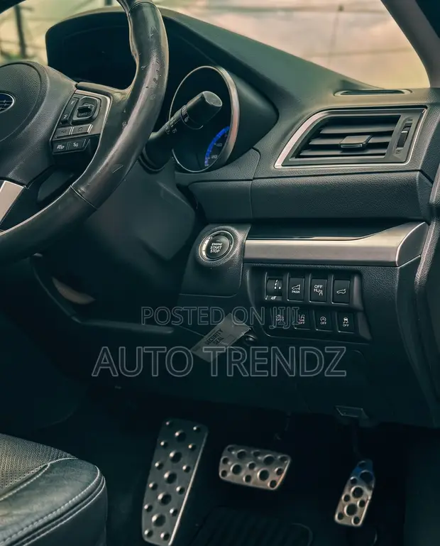 2018 Subaru Outback 2.5i Premium AWD - 1
