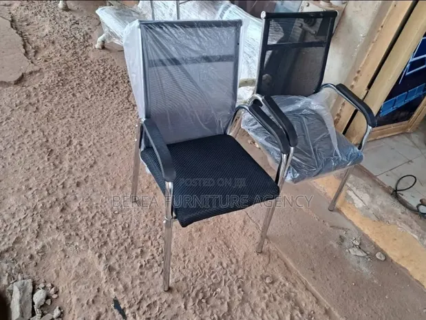 Brand New Visitors Mesh Chairs with Armrests - 1