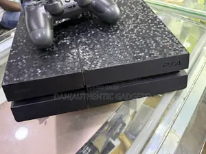 UK Used PS4 Standard - Very Good Condition