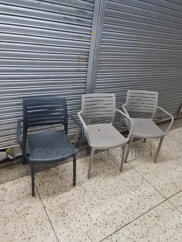 Oasis Plastic Chairs - 1