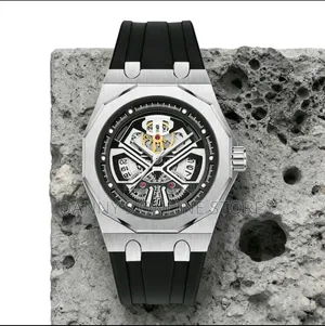 Pintime Men's Quartz Watch - 12-Sided, Silicone Strap, Luminous