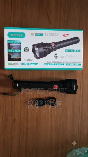 Aerbes AB-Z1132 10400mAh Rechargeable LED Zoom Flashlight
