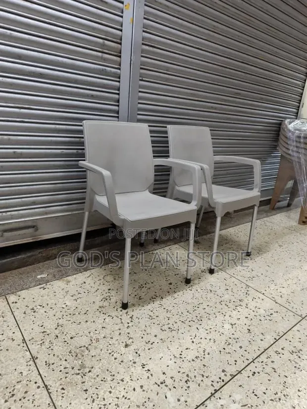 Foldable Plastic Chairs (Brand New) - 1