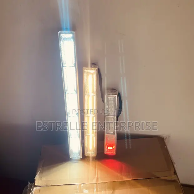 Rechargeable LED Tube Light with Power Bank - 1