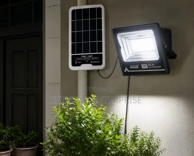 300W Solar Floodlight with Panel - Outdoor Lighting - 1