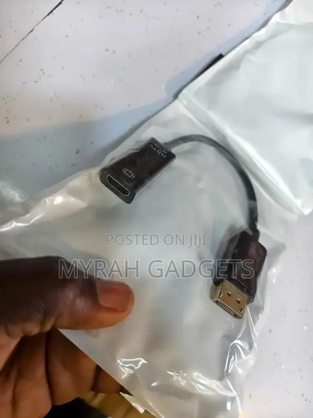 DisplayPort to HDMI Adapter (4K 60Hz) - 1
