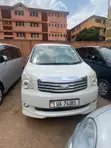 Toyota Noah 2.0 143hp AWD 8 Seater 2011 White - 3